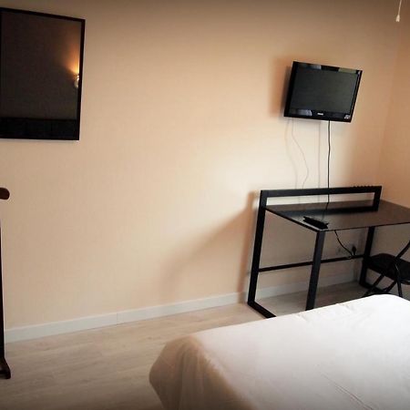 Hotel Le Rohu Sene Екстер'єр фото