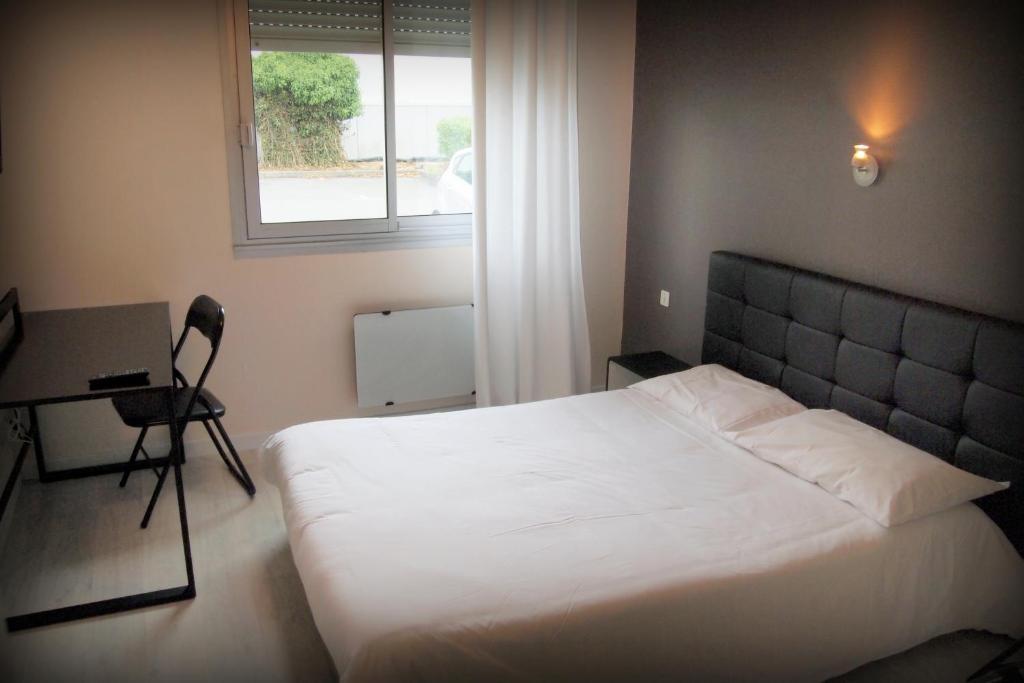 Hotel Le Rohu Sene Екстер'єр фото