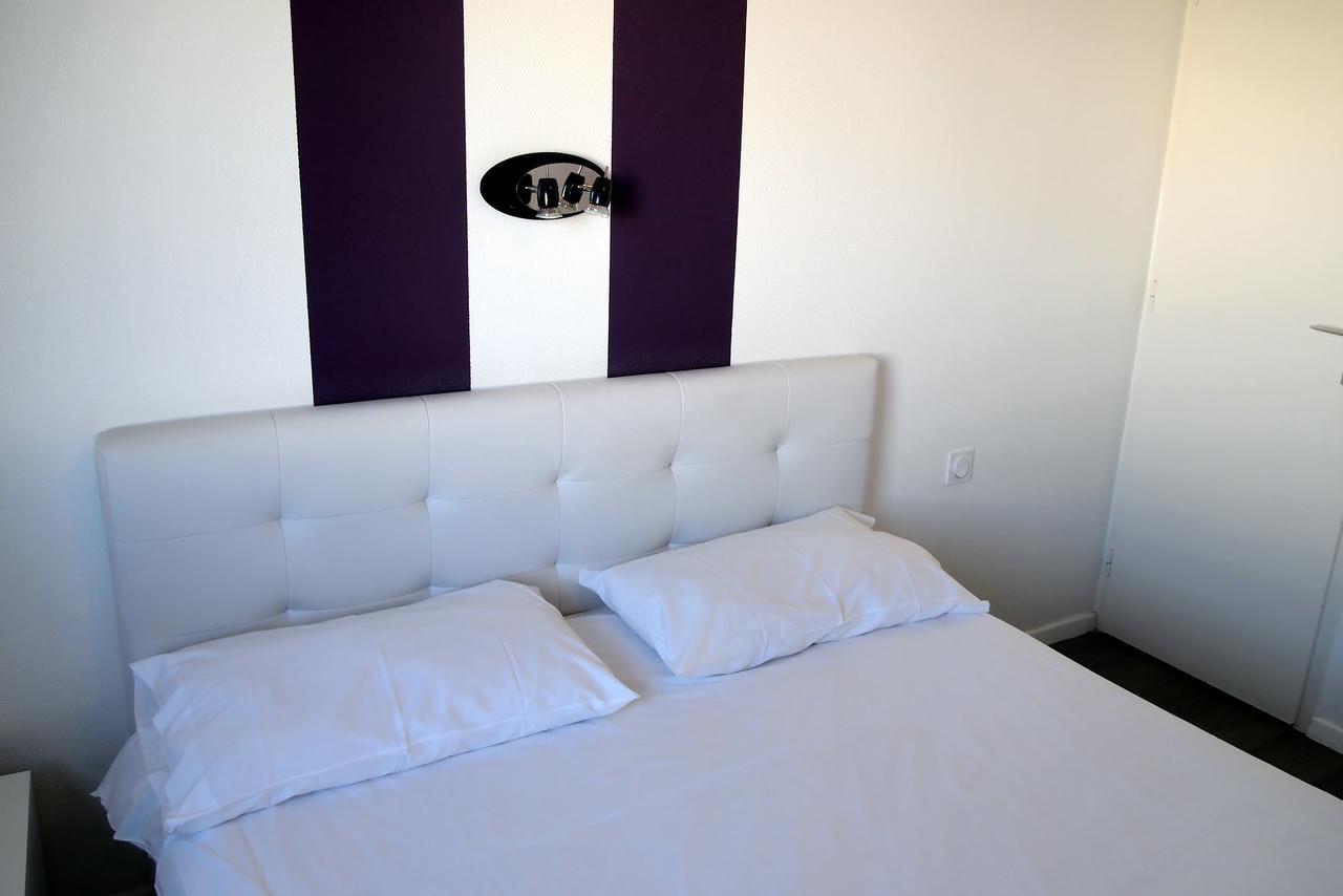 Hotel Le Rohu Sene Екстер'єр фото